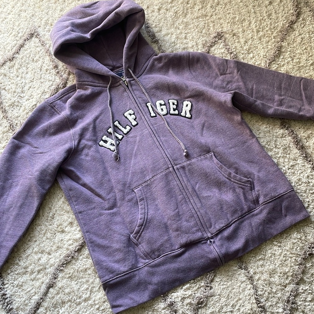 ✨Tommy Lilac Hoodie✨